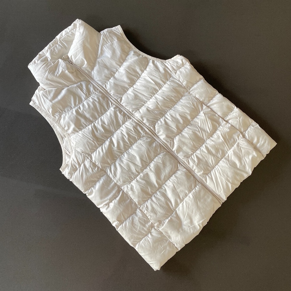 Uniqlo Kids Down Vest 11
